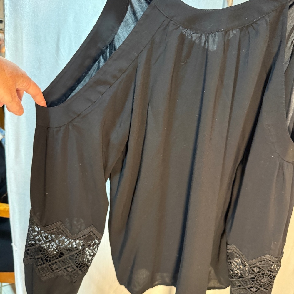 Express Black Cold Shoulder Blouse Lace Sleeve Size S Petite Boho Top